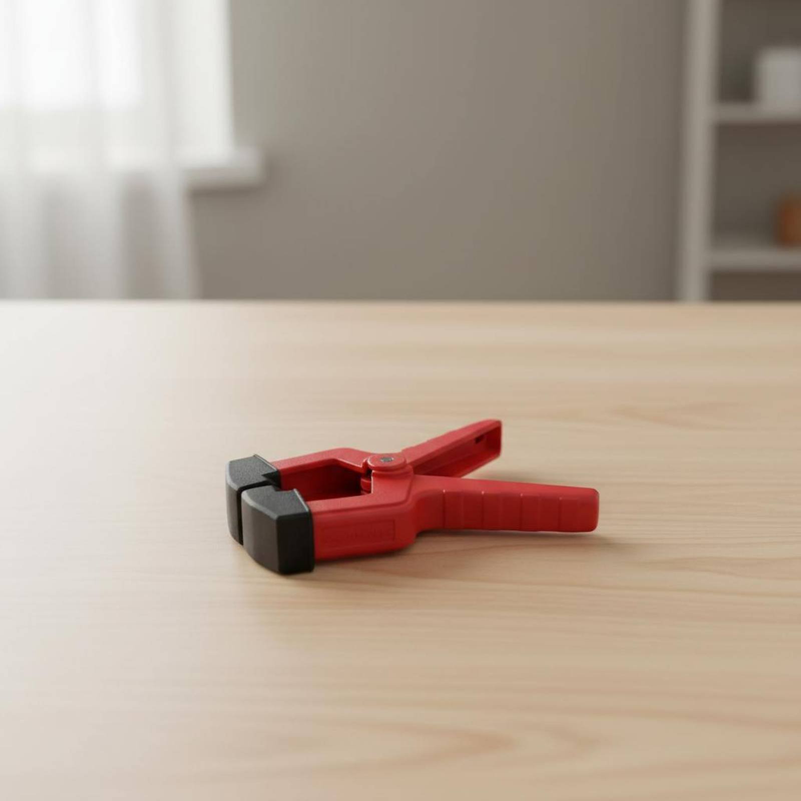 Grampo Triangular Vermelho de  - Woodworking Clamp avaliação e preço
